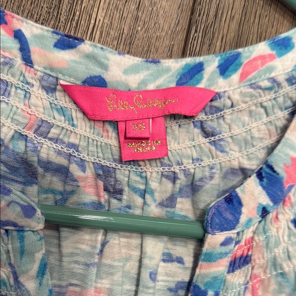 Blue and Pink Paisley Sleeveless Top - Picture 2 of 5